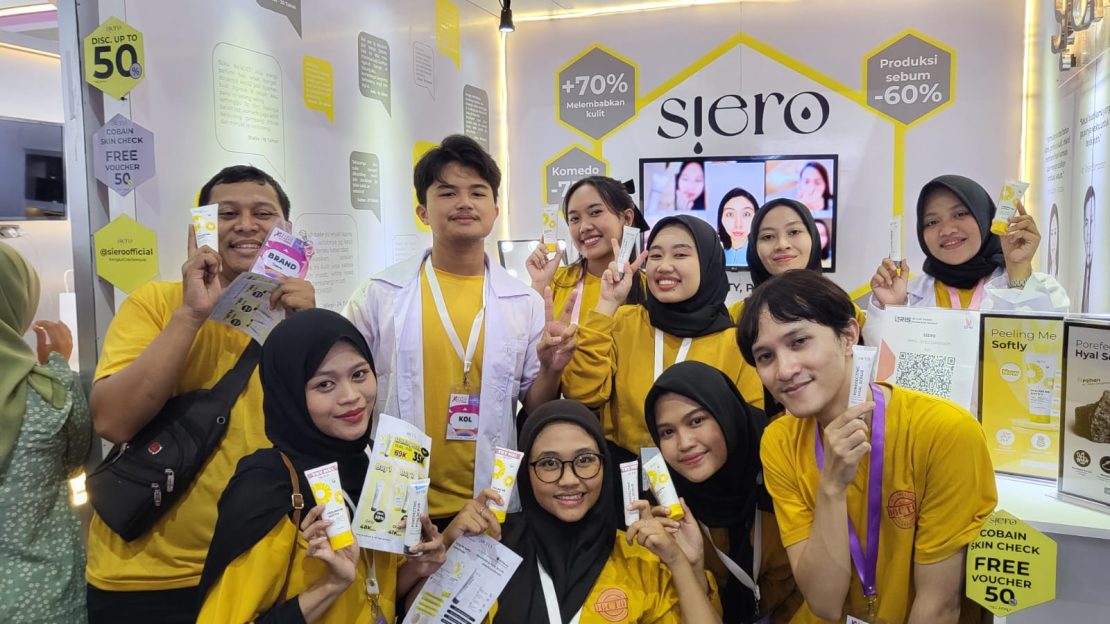Cara Hempaskan Komedo dalam 15 Detik Tanpa Rasa Sakit 2 Cara Hempaskan Komedo dalam 15 Detik Tanpa Rasa Sakit_Majalahkartini.com