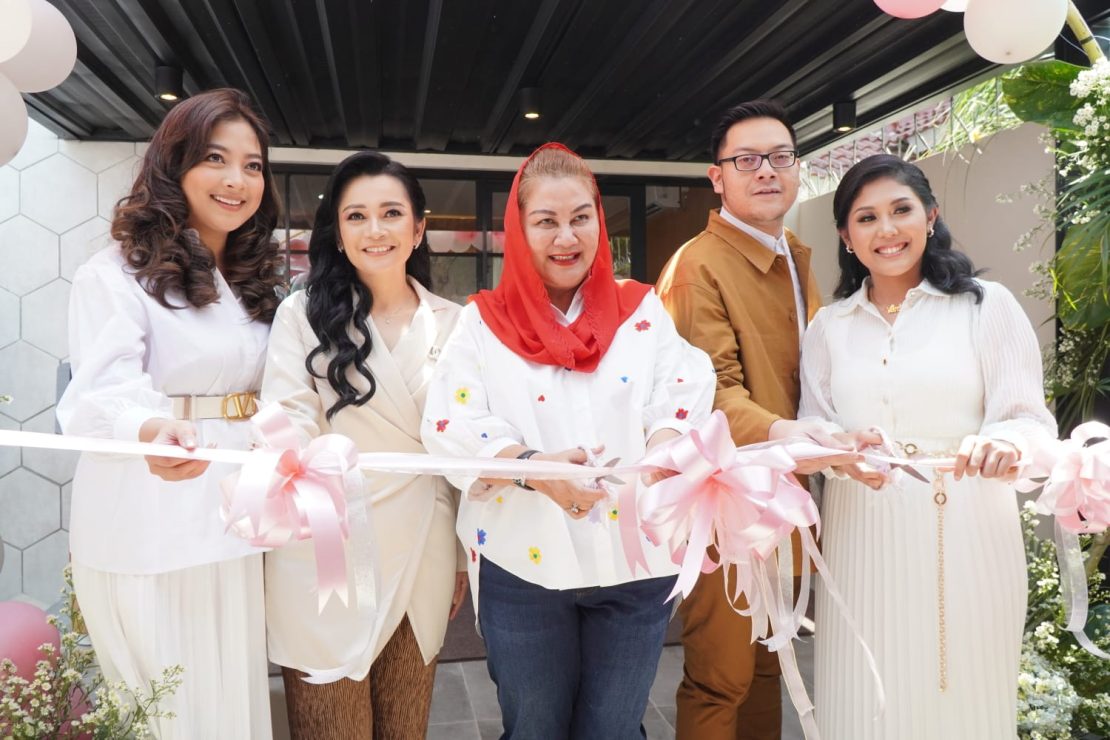 Plasthetic Clinic Semarang: Destinasi Kecantikan Terbaru di Kota Anda 2 Plasthetic Clinic Semarang: Destinasi Kecantikan Terbaru di Kota Anda_Majalahkartini.com