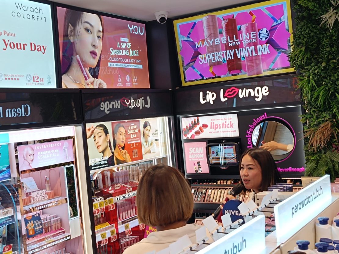 Guardian Premium Concept: Sentuhan Baru dalam Belanja Kesehatan dan Kecantikan 2 Guardian Premium Concept: Sentuhan Baru dalam Belanja Kesehatan dan Kecantikan_Majalahkartini.com