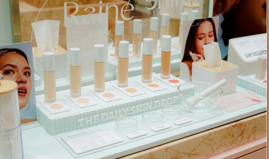 The Daily Skin Drops: Rahasia Kulit Flawless dengan Riasan Cantik Natural_Majalahkartini.com 