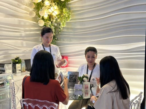 Kini Gelar Pernikahan di Luar Negeri_Majalahkartini.com 