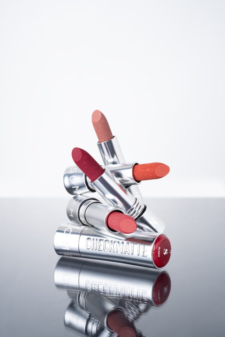 Tren Makeup ala Douyin Viral dengan Produk Lokal_Majalahkartini.com