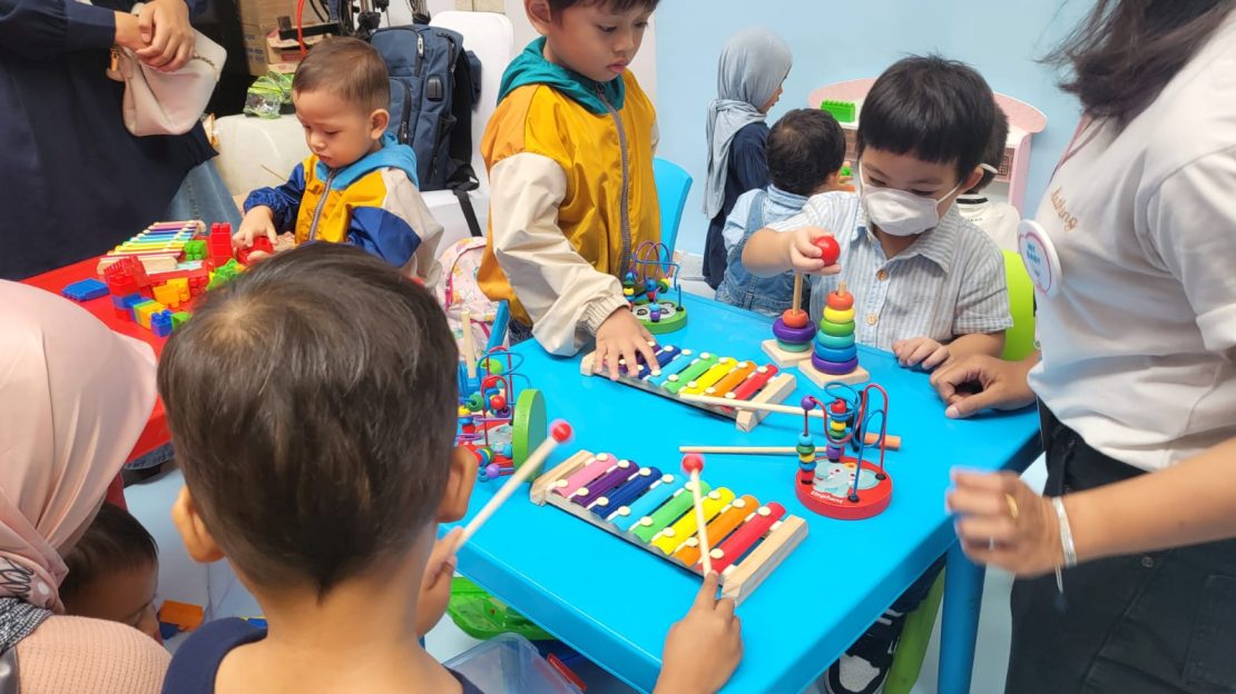 Mendidik Anak Generasi Alfa: Navigasi Parenting di Era Digital 2 Mendidik Anak Generasi Alfa: Navigasi Parenting di Era Digital_womanindonesia.co.id